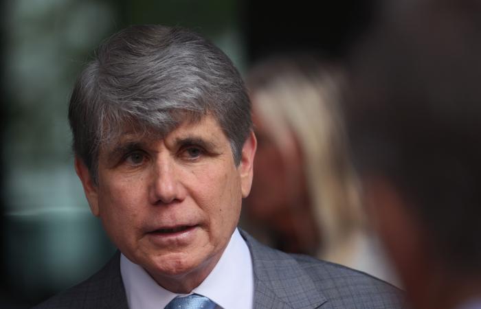 President
      Trump
      pardons
      former
      Illinois
      Gov.
      Rod
      Blagojevich - Iqraa news