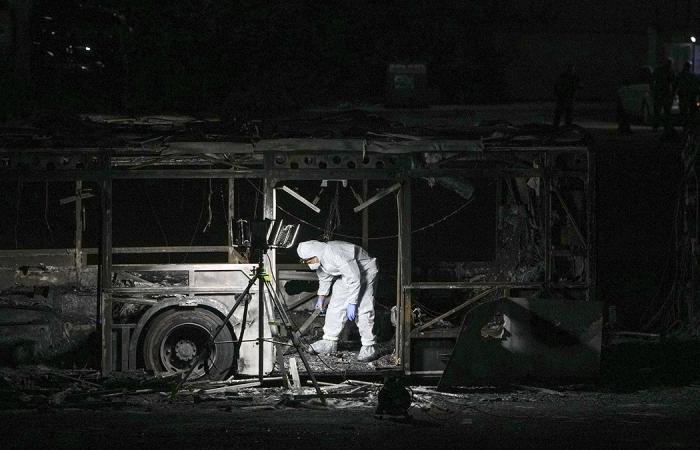 No
      injuries
      from
      Israeli
      bus
      explosions
      in
      suspected
      militant
      attack,
      police
      say - Iqraa news