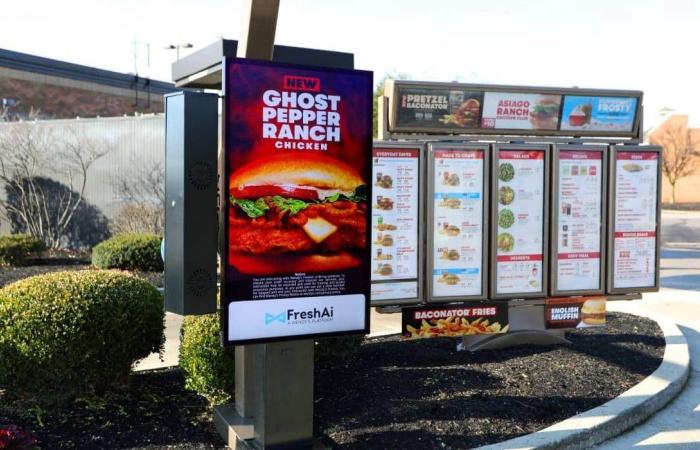 Wendy’s Is Replacing Drive-Thru Employees with an AI Chatbot and Customers Are Divided - Iqraa news