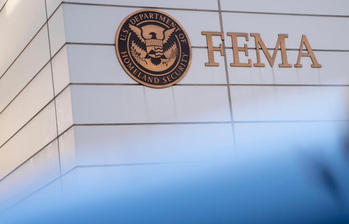 NYC
      sues
      federal
      government,
      Trump,
      to
      reclaim
      $80
      million
      clawed
      back
      by
      FEMA - Iqraa news