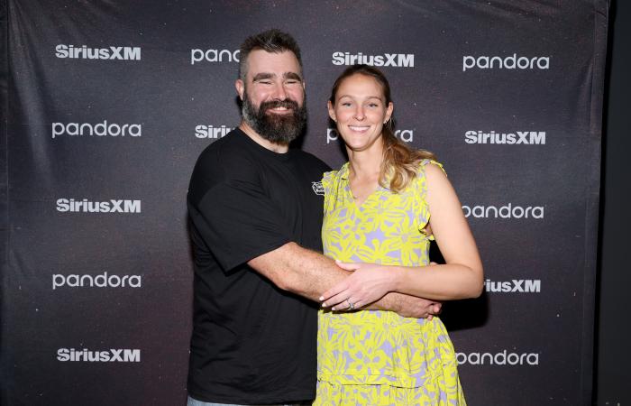 Is
      Jason
      Kelce
      getting
      a
      vasectomy
      after
      baby
      No.
      4?
      He
      says… - Iqraa news