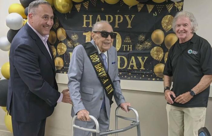 NJ
      town
      mayor,
      oldest
      in
      the
      U.S.,
      dies
      at
      100 - Iqraa news