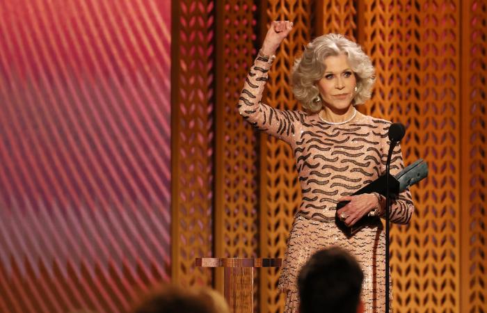 Jane
      Fonda
      supplies
      SAG
      Awards
      with
      a
      moment
      of
      fiery
      political
      resistance - Iqraa news