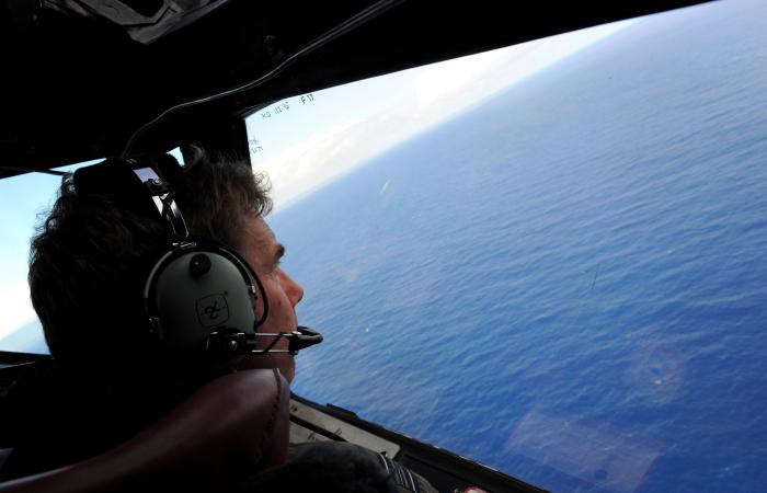 Search
      resuming
      for
      Malaysia
      Airlines
      plane
      11
      years
      after
      it
      disappeared - Iqraa news