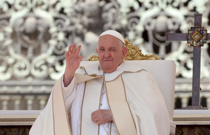 Pope
      Francis
      ‘slept
      well'
      amid
      signs
      of
      slight
      improvement
      in
      health
      battle - Iqraa news