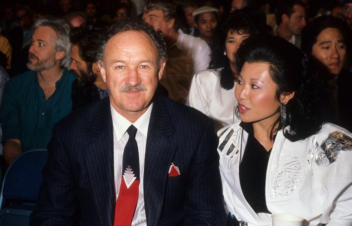 Gene
      Hackman,
      wife
      and
      dog
      found
      dead
      in
      different
      rooms,
      warrant
      says;
      hers
      had
      pills
      on
      counter - Iqraa news