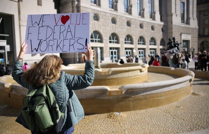 ‘They've
      radicalized
      me':
      Federal
      workers
      fight
      back
      as
      Trump
      dismantles
      their
      work - Iqraa news