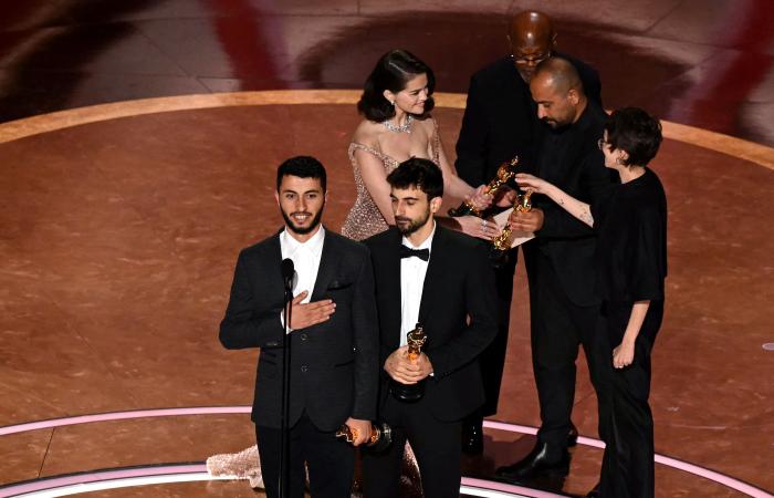 Collaboration
      between
      Israeli
      and
      Palestinian
      filmmakers
      wins
      Oscar
      for
      best
      documentary - Iqraa news