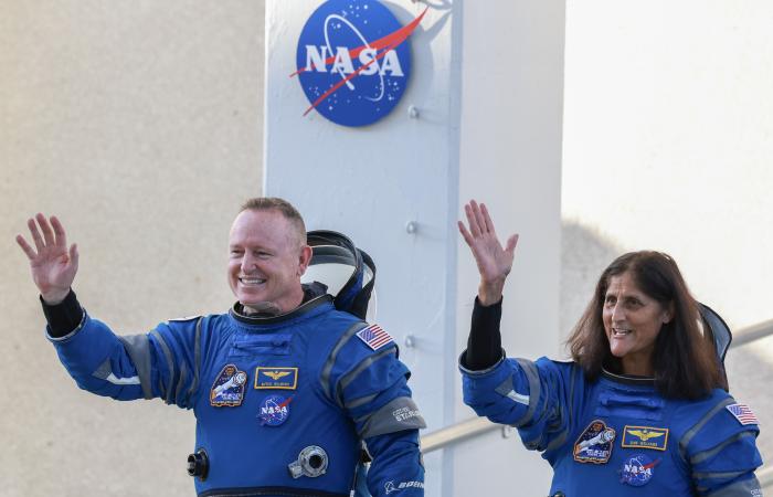 NASA's
      two
      stuck
      astronauts
      finally
      preparing
      to
      return
      after
      9
      months
      in
      space - Iqraa news