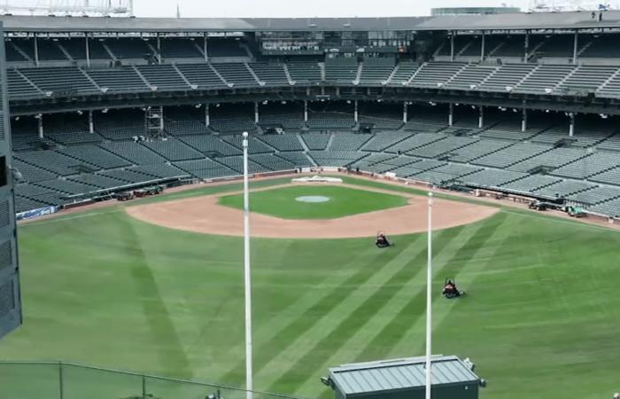 Cubs
      giving
      fans
      a
      chance
      to
      golf
      at
      Wrigley
      Field
      this
      spring - Iqraa news