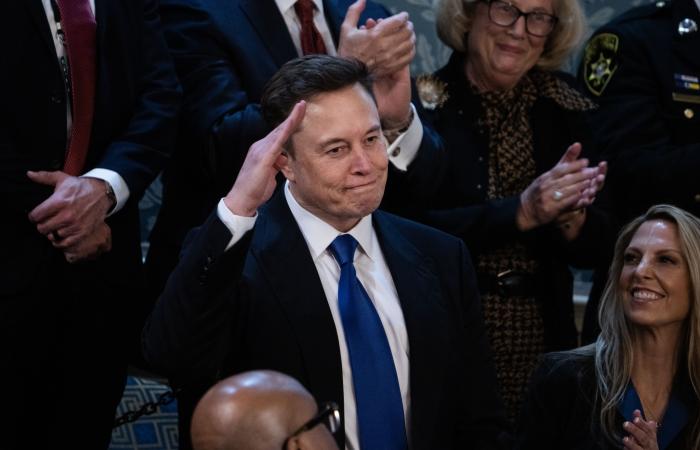 Why
      Elon
      Musk
      was
      scolded
      during
      Donald
      Trump's
      address
      to
      Congress - Iqraa news