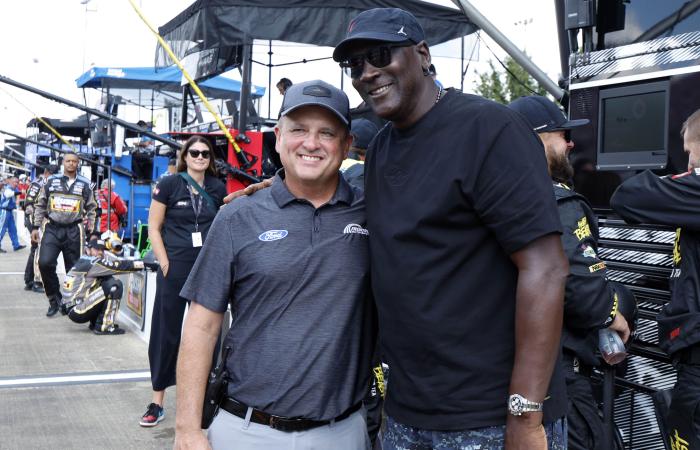 NASCAR
      countersues
      Michael
      Jordan's
      23XI
      Racing
      and
      Front
      Row
      Motorsports - Iqraa news