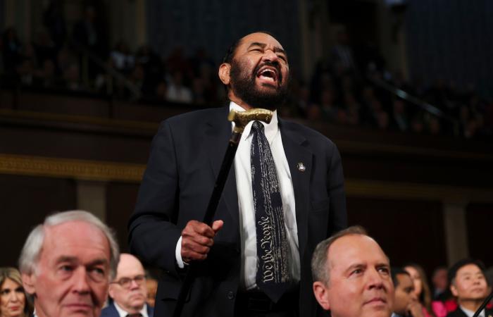 House
      votes
      to
      censure
      Rep.
      Al
      Green
      for
      disrupting
      Trump's
      speech
      to
      Congress - Iqraa news