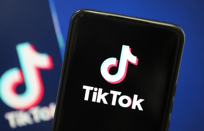 Albania
      shuts
      down
      TikTok
      for
      a
      year
      amid
      concerns
      over
      violence
      among
      children - Iqraa news