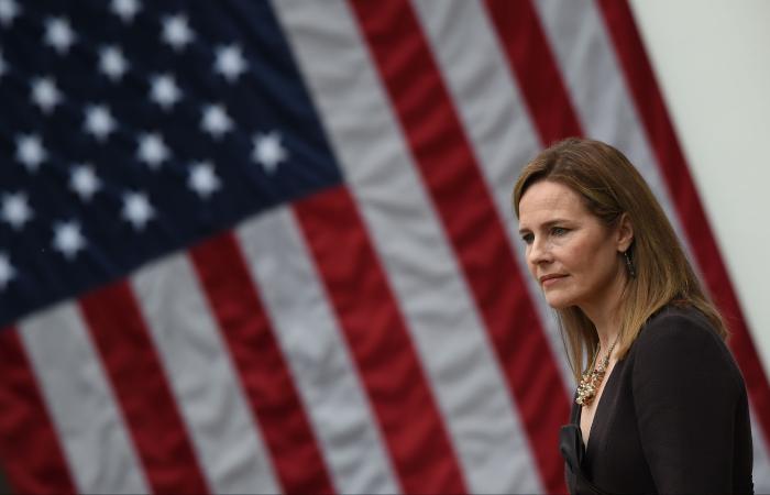 MAGA
      world
      turns
      on
      Supreme
      Court
      Justice
      Amy
      Coney
      Barrett - Iqraa news