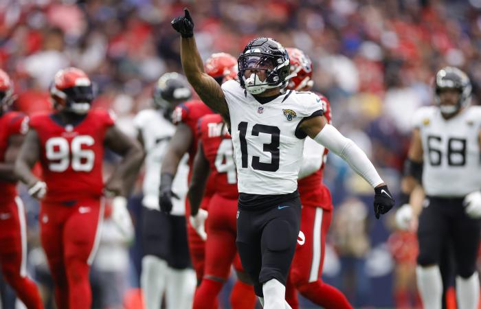 Jaguars
      trade
      Christian
      Kirk
      to
      Texans
      for
      2026
      pick,
      AP
      source
      says - Iqraa news