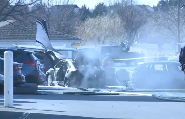 Small
      plane
      crashes
      near
      airport
      in
      southern
      Pennsylvania - Iqraa news