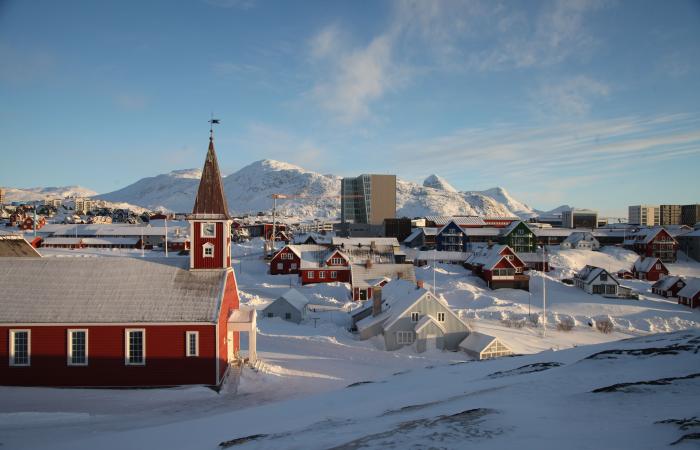 What
      makes
      Greenland
      a
      strategic
      prize
      at
      a
      time
      of
      rising
      tensions?
      Why
      now? - Iqraa news