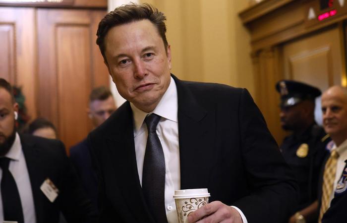 Musk
      says
      DOGE
      is
      in
      almost
      every
      federal
      agency
      and
      plans
      to
      double
      staff - Iqraa news