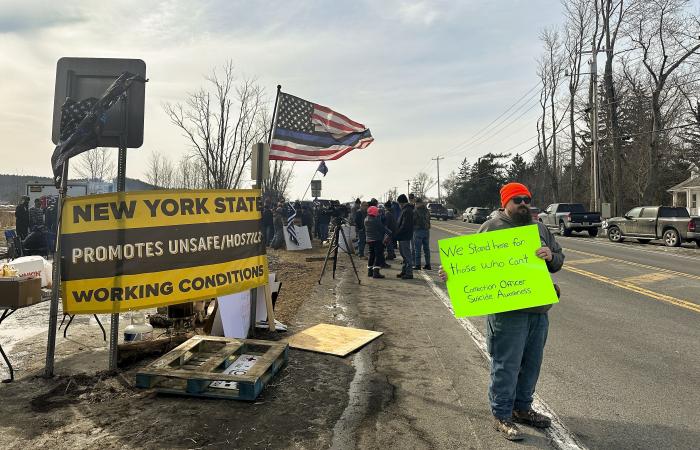 New
      York
      State
      fires
      2,000
      prison
      guards
      who
      refuse
      to
      return
      to
      work
      after
      wildcat
      strike - Iqraa news