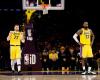 Luka
      Dončić
      shines
      alongside
      LeBron
      James
      in
      debut
      as
      Lakers
      rout
      Jazz
      132-113 - Iqraa news